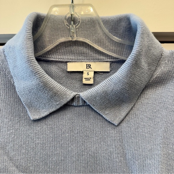 Banana Republic Light Blue and White Striped Sweater - Picture 2 of 9